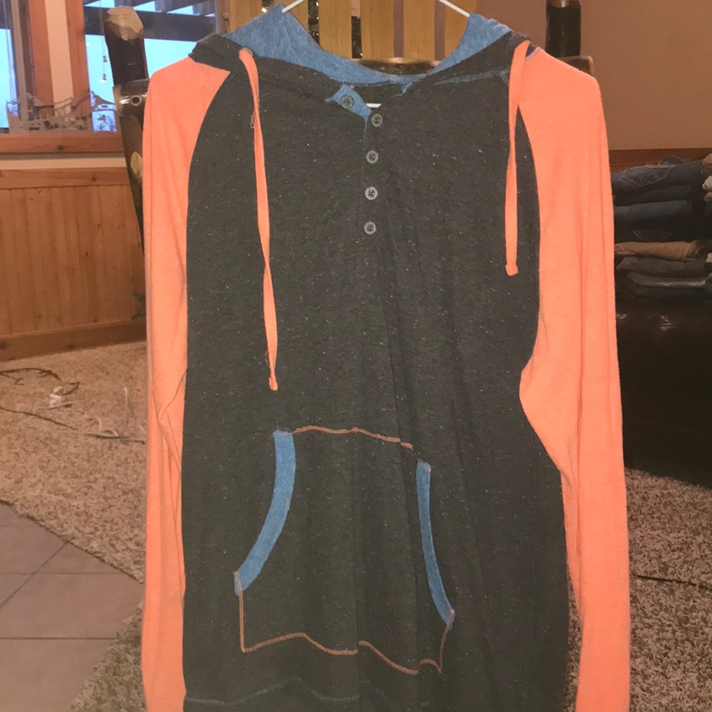 Buckle casual hooded shirt